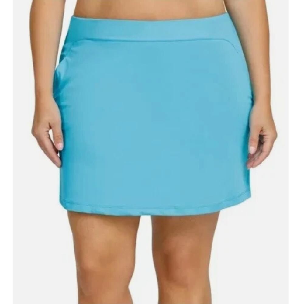 TAIL Women's Bali Blue 17" Pull On Golf Skort Size M